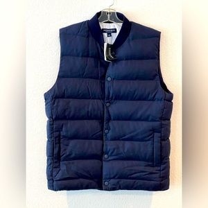 Navy Mizzen+Main vest.